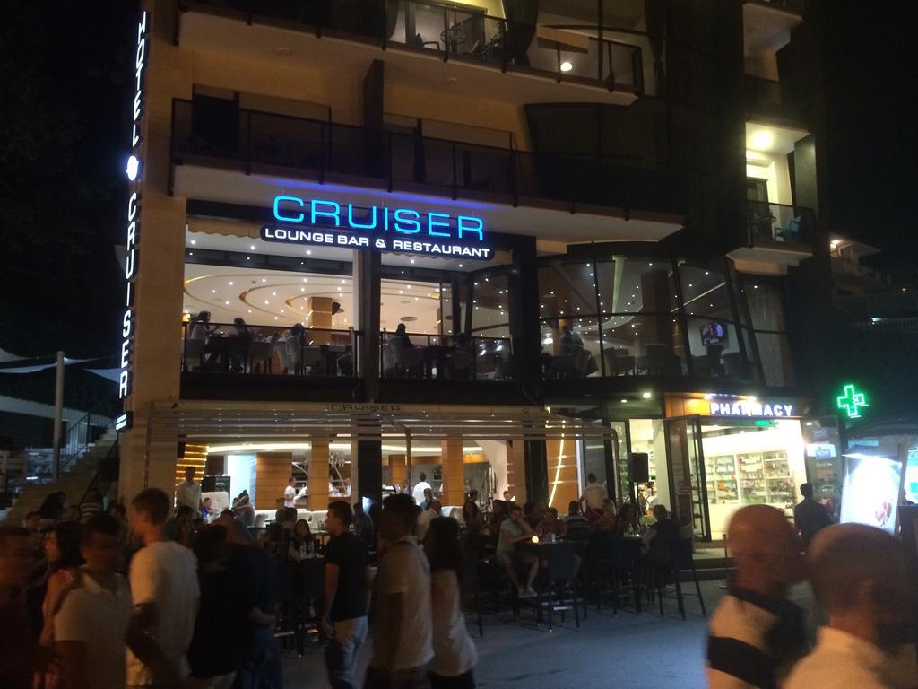 Hotel Cruiser Ulcinj Ngoại thất bức ảnh